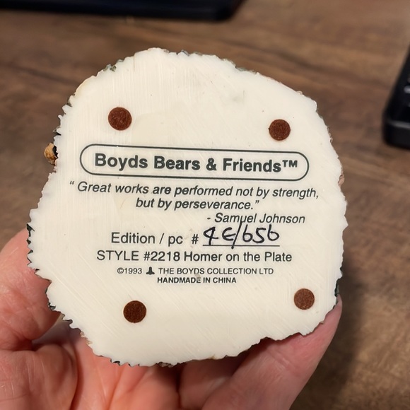 Boyds Bears Homer on the Plate - Canadian - Picture 3 of 4